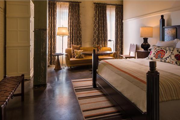 Hotel Emma At Pearl On The Riverwalk Сан Антонио Екстериор снимка